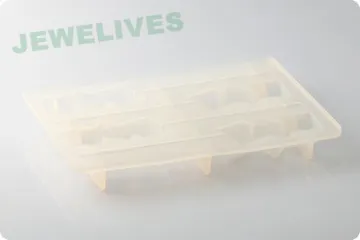 Newest Fda &amp; Lfgb Silicone Ice Cube Tray 