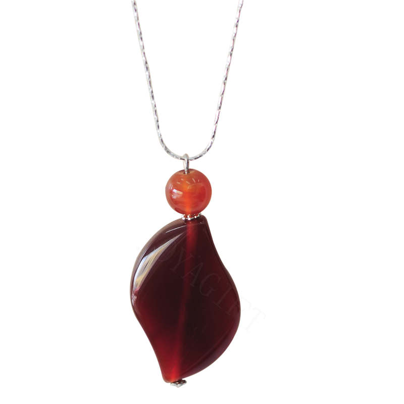 Collier d&#39;agate de pierres précieuses naturelles avec chaîne en argent