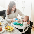 Seggiolino per attività infantili e sedia per l&#39;alimentazione