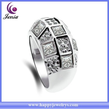 Alibaba express hot selling white Austrian crystal elegant gold diamond ring ( YWR2014794-2)