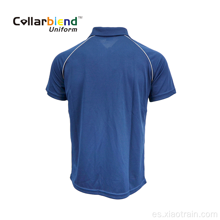 Camiseta azul marino con bolsillo para tarjetas