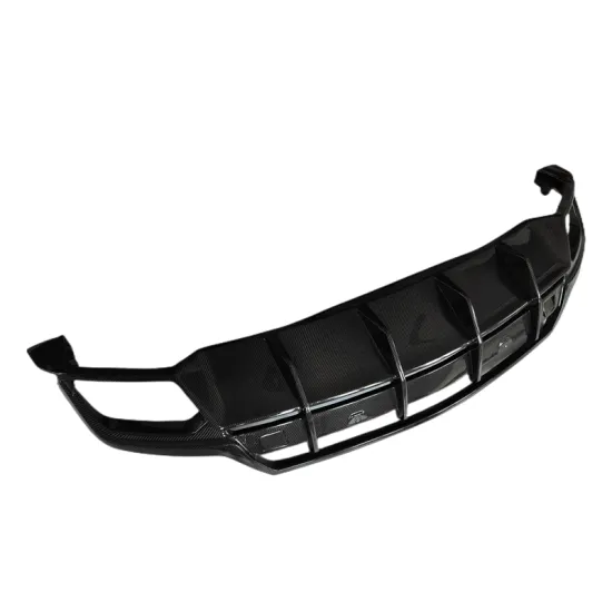 High Quality 3K Carbon Fiber Rear Diffuser and Front Lip Kit for Lamborghini URUS