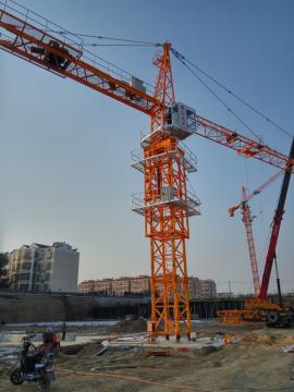 8t Liebherr Zoomlion Potain CE يستخدم رافعة برجيه