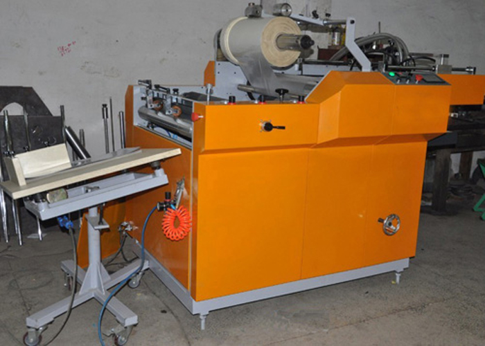 Machine de laminage automatique ZXMA-520