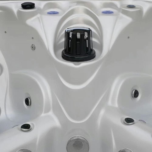 Luxury 5 person hot tub backyard jacuzzi