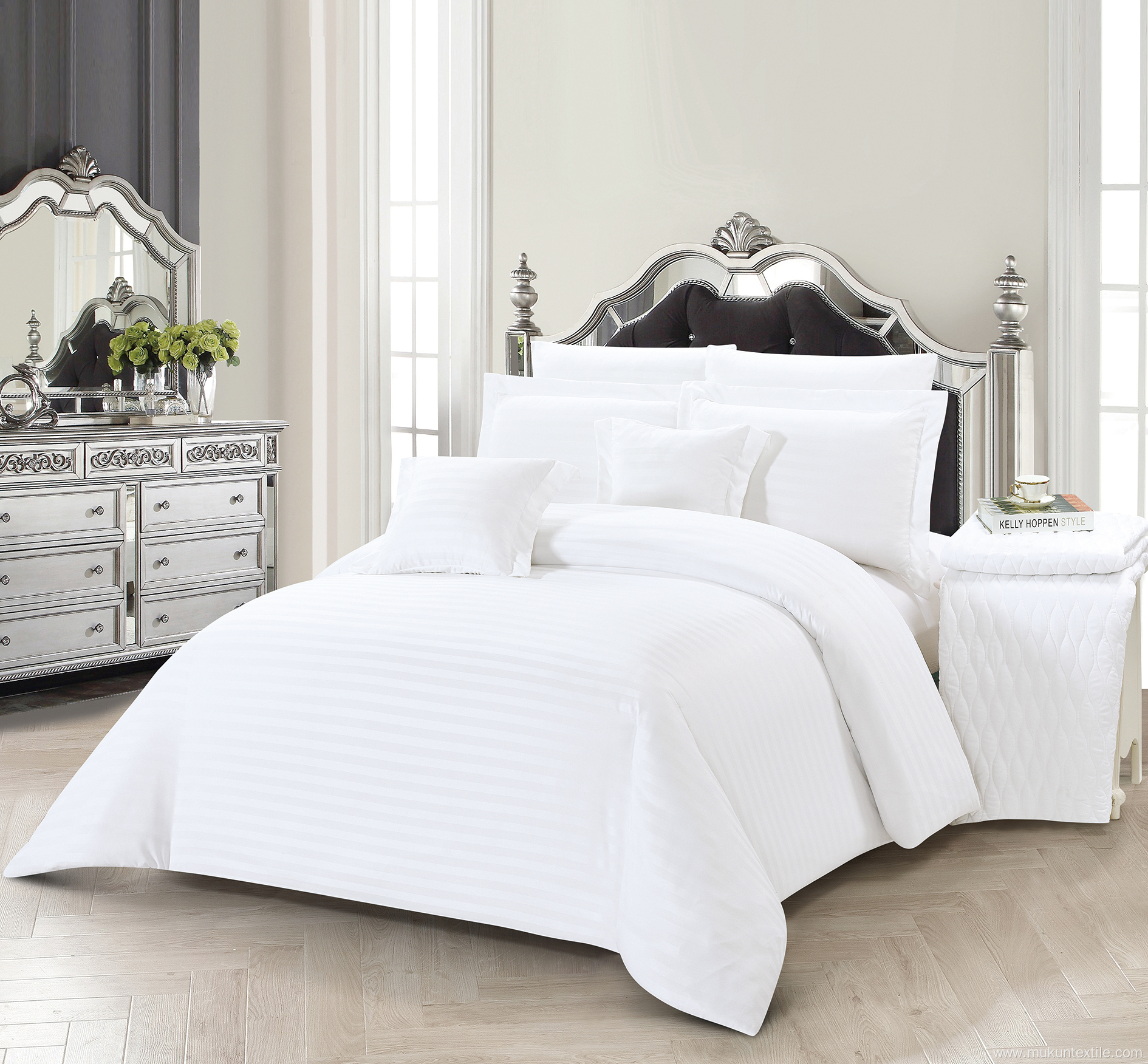 Hotel cotton bed linen and quilt cover set