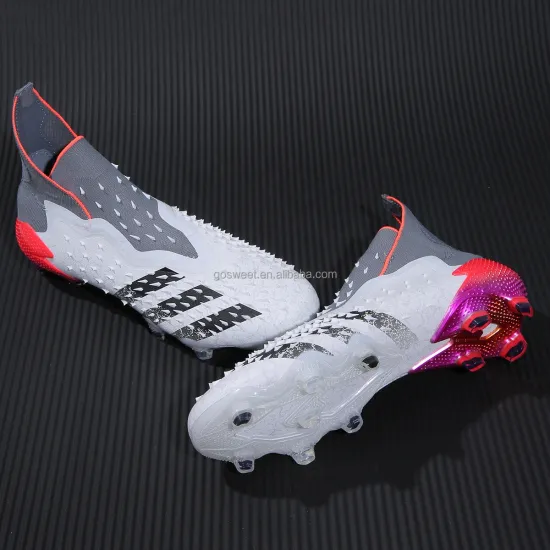 Non-Slip Training Football Soccer Boots: Wholesale High Ankle Men's Shoes with Rubber Sole and Anti-Slip Technology