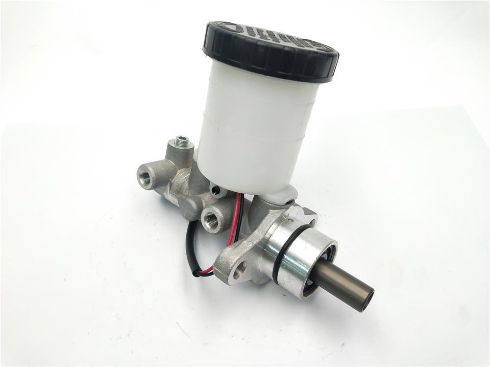 Brake master cylinder for SUZUKI SAMURAI 88-04