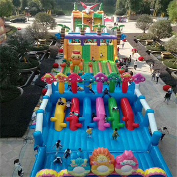Cours d'obstacles gonflables professionnels pour les terrains de jeux en plein air