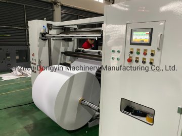 Rippenpapier-Jumbo-Rollenschlitz- und Rührmaschine