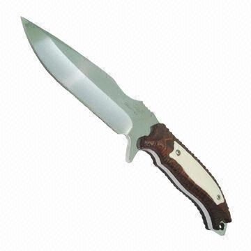 Hunting Knife with Wood Handle