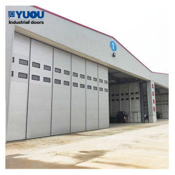 Büyük ölçekli kapalı elektrikli uçak hangarı