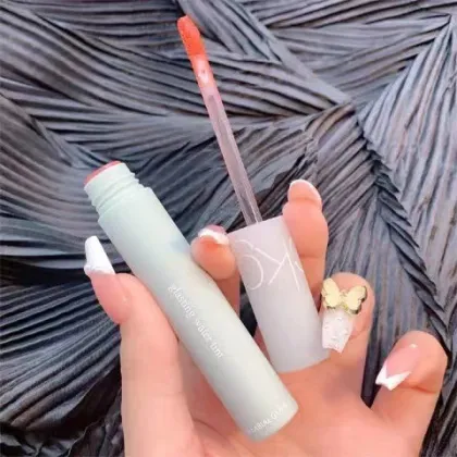 High-Quality Matte Liquid Lipstick - Waterproof Cosmetics Lip Gloss (4 Colors)