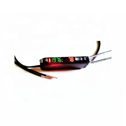 Optical Fiber Sensor Technology for Detecting Plastic and Glass Fibers