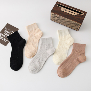 Chaussettes de mollet à mi-mollet en soie en cristal pour femmes