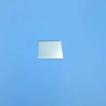 Verre de filtre optique passe-long 780 nm à revêtement personnalisé