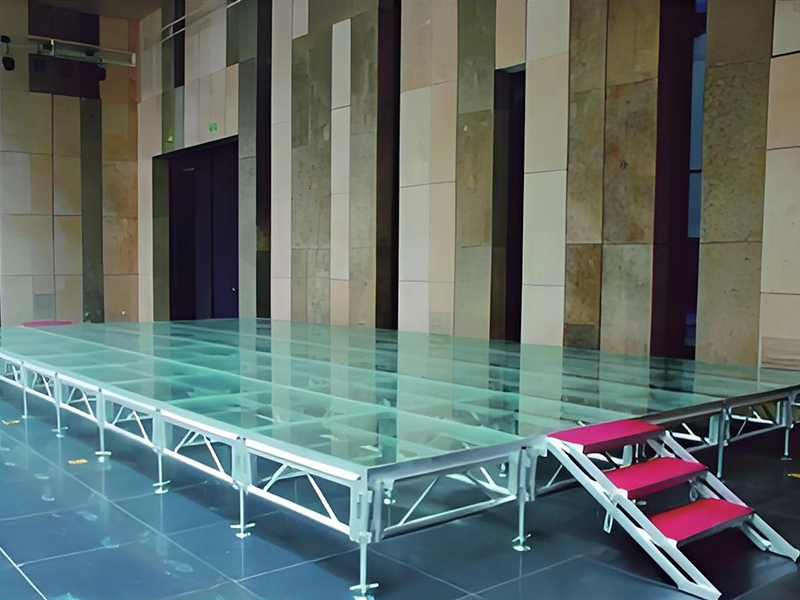 aluminum plug in stage