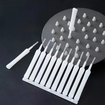 Multifunctional Plastic Shower Head Cleaning Brush