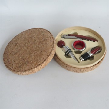 2016 new pu box with wine accessories