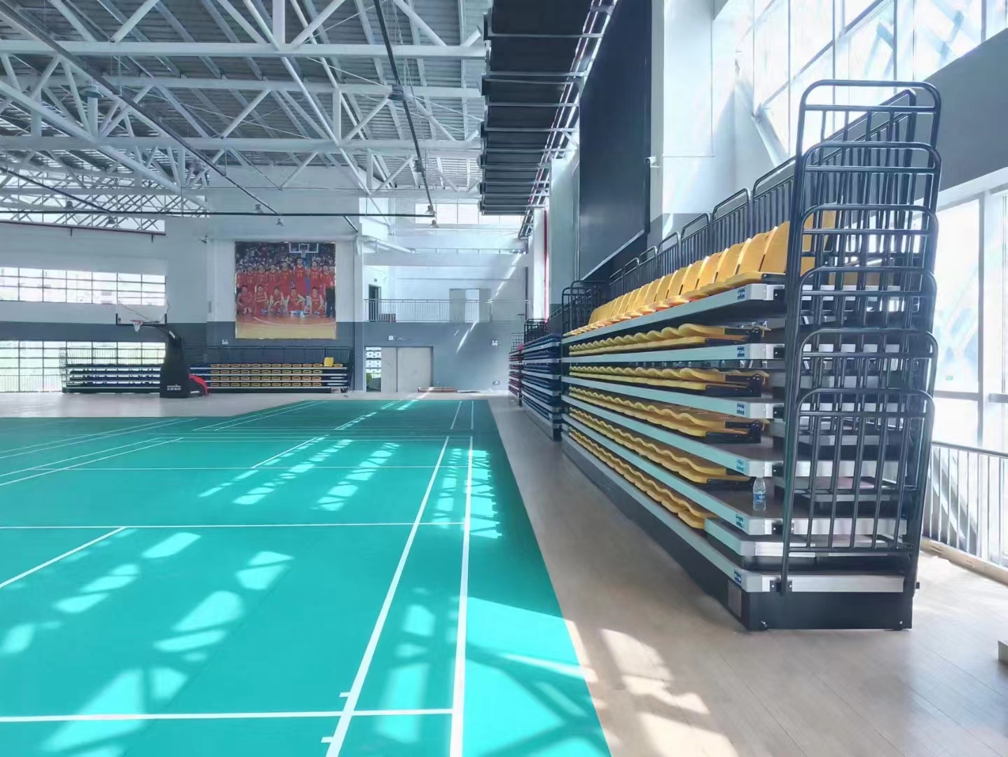Manual front mounted folded stadium telescopic bleacher seat