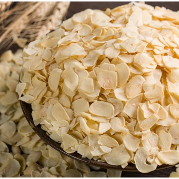 New crop dried garlic slices with root
