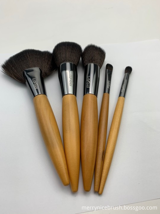 Lafeel Makeup Brush Lafeel Makeup Brush