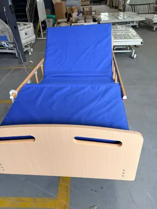 Elderly Rehabilitation Solid Wood Electric Bed