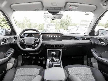 Roewe i5 2026 1.5L Manual Comfort