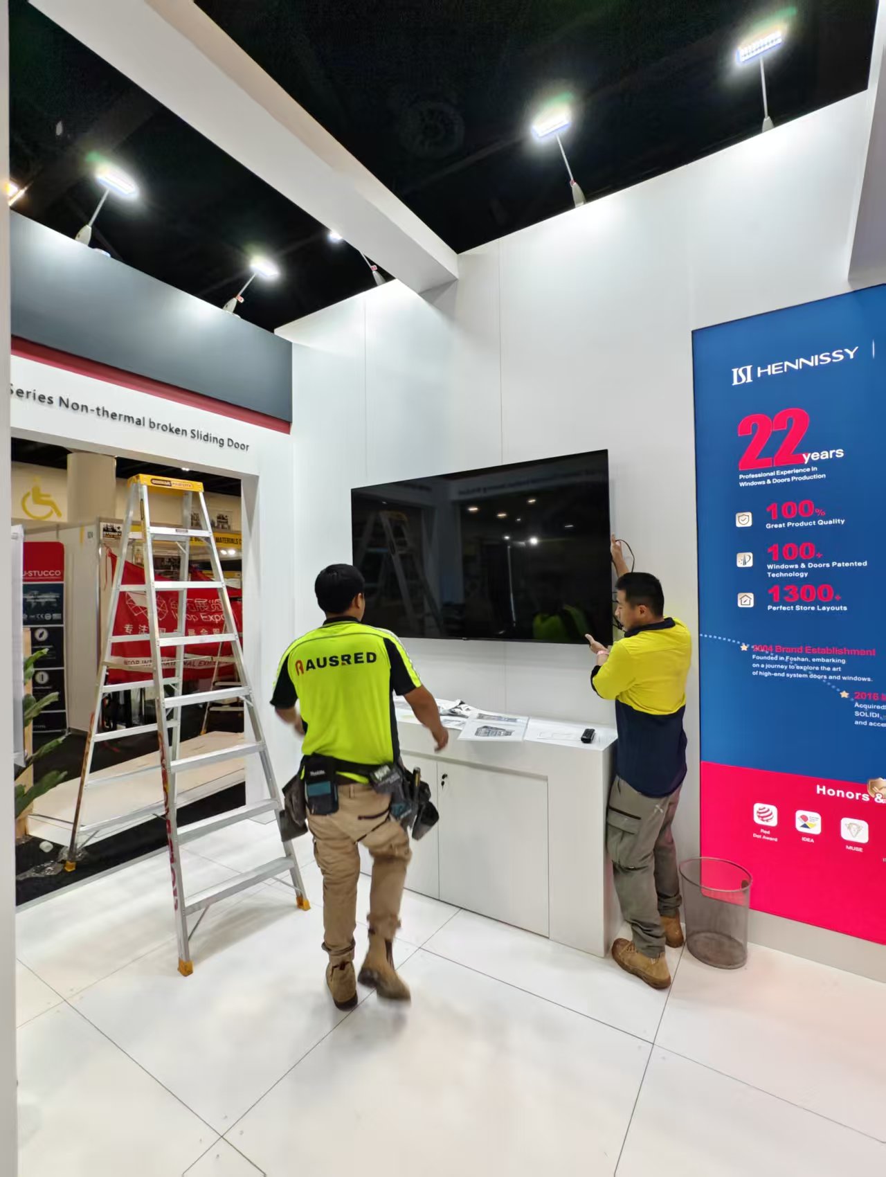 HENNISSY Doors & Windows