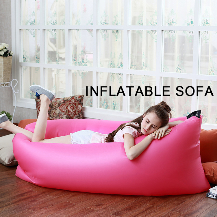 Ku-soo-daynta fadhiga safarka ee safarka dibedda iyo kaamamka