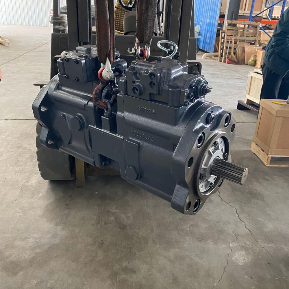 R215-7 Hydraulic Pump