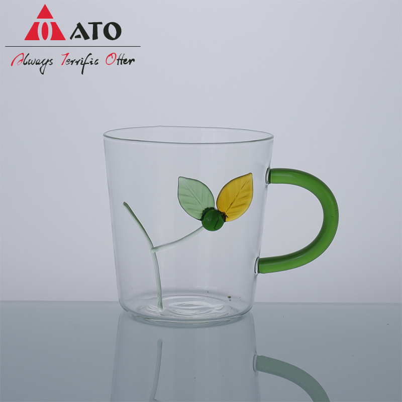 Tema de diseño de diseño de planta linda para beber taza de vidrio