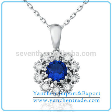 Shinning Diamond Cluster Round Cut Sapphire Necklace