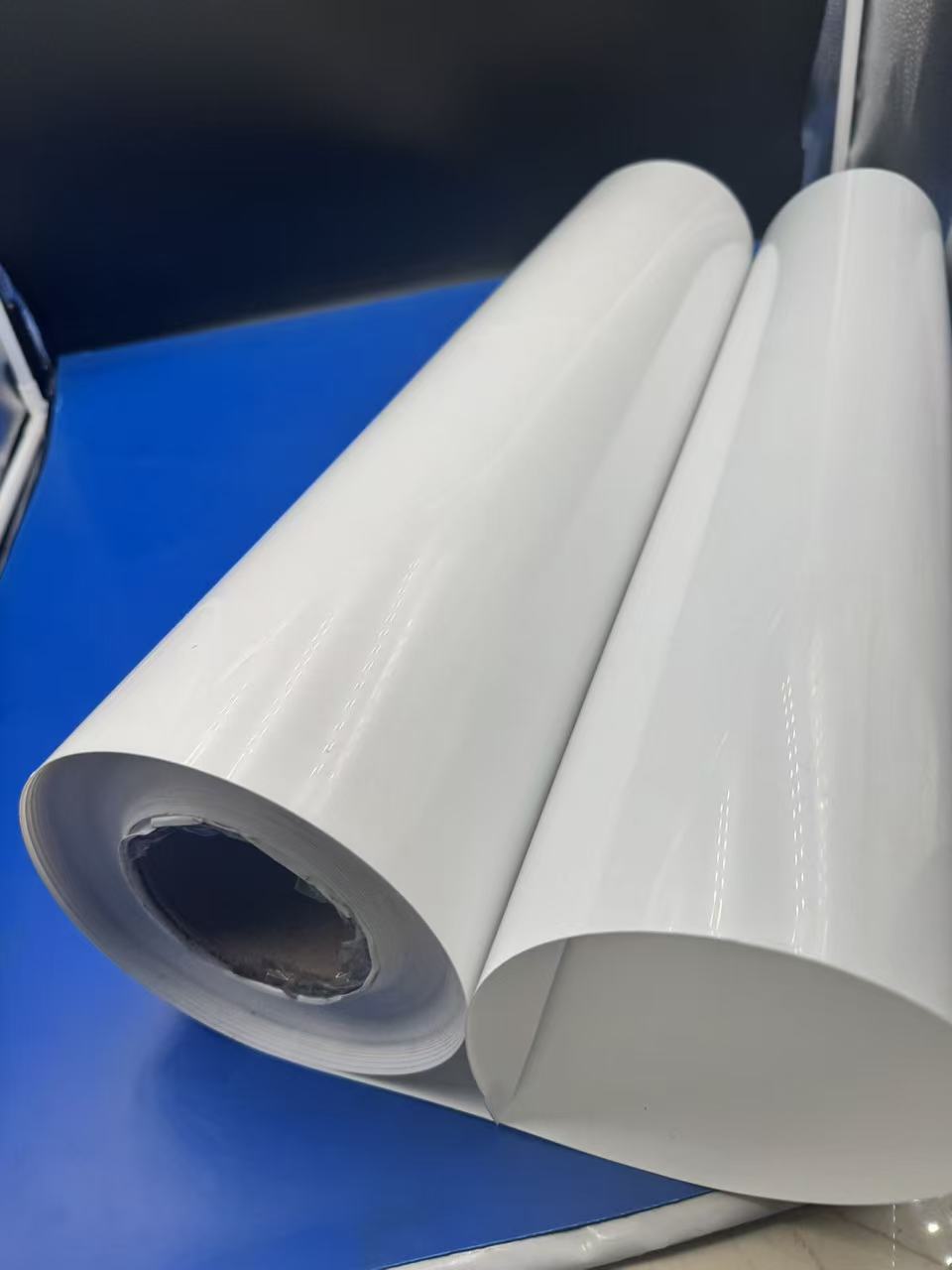 Transparent disposable tableware packaging