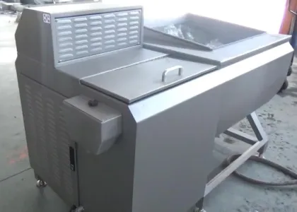 Fully automatic vegetable washing machine
