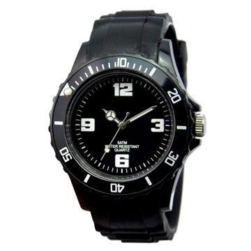 2013 Stylish Watches in Plastic Case and Silicon Strap, Various Color to Choose, Comfortable to Wear