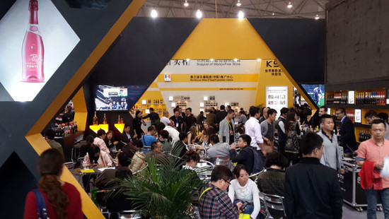 food packages and food packing machines
