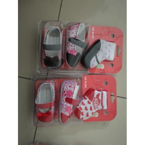 Export to Africa baby walking shoes with socks