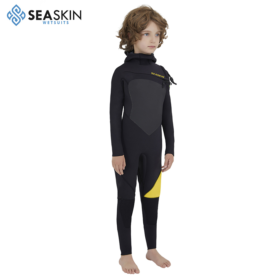 Seaskin 3/2mm Kids Wetsuit หน้าอกด้านหน้าพร้อมฮูด
