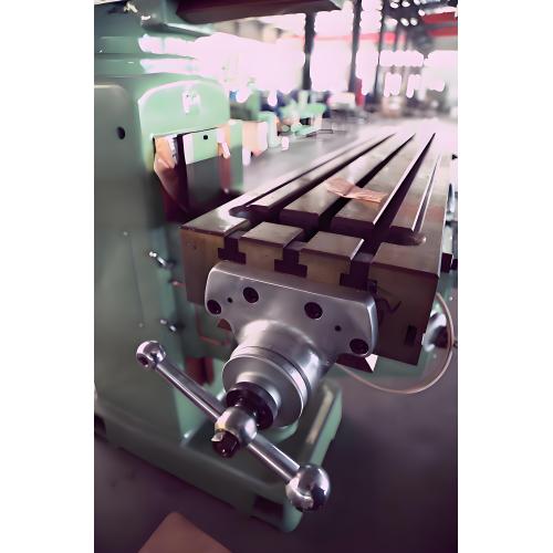 Mulino a torretta verticale M5 con tavola lunga