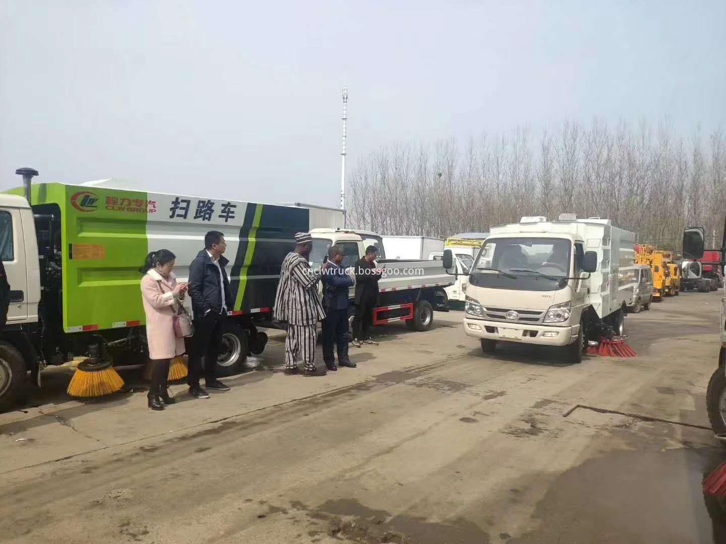 street sweep truck customer visit 2