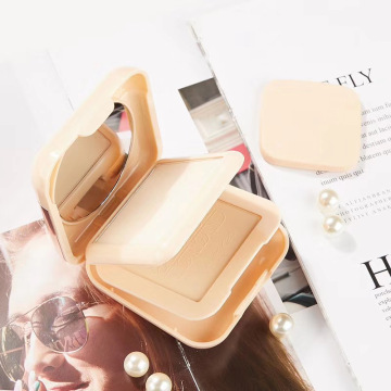 Oil-Control Moisture Foundation with Concealer