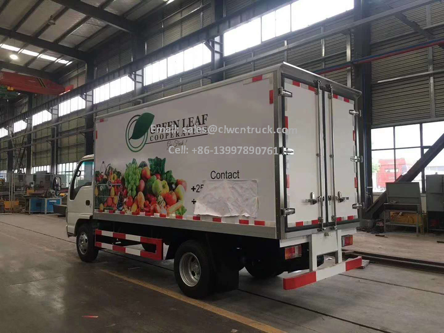 fruit storage truck