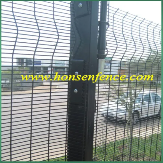 Anti-climbe Powder coated 358 crimped mesh 2.1m high