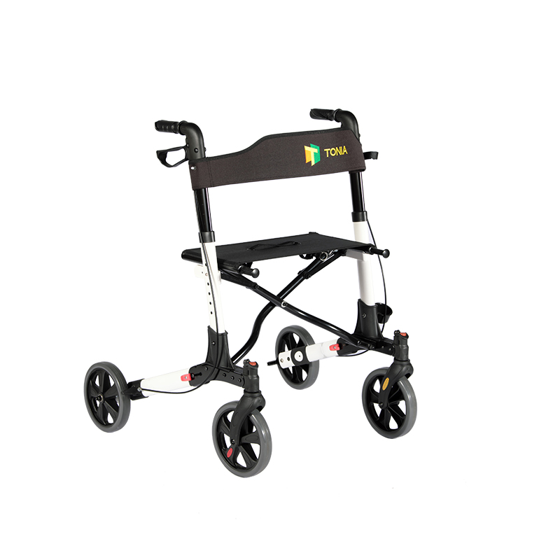 Rollator ultra pliant Walker avec un large siège de 8 pouces roues anti-diskide de conception compacte de cuisson finale Walkers pour senior