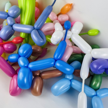 Wholesale Magic Balloons: Long Animal Tying Techniques for Playful Party Decorations and Entertainment