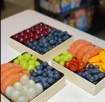 Eco-Friendly Fruit Storage Box with Ventilation