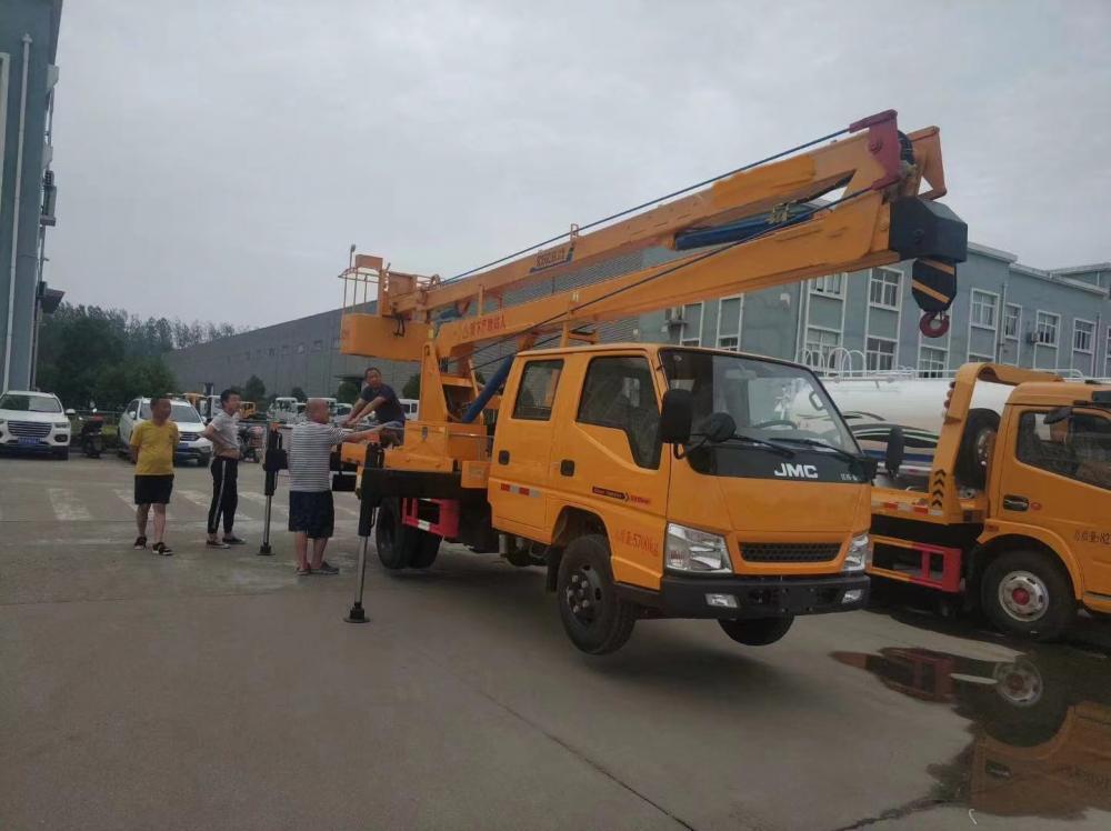 16m Foldable lifting platform High Altitude Working Vehicle