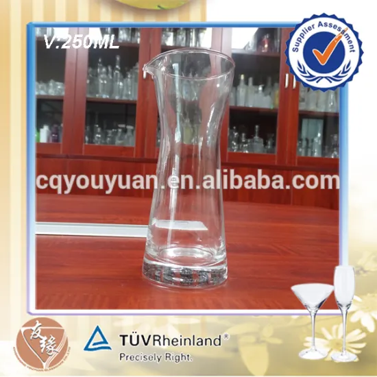 Unique Design Pout 250ML Glass Decanter Set Glass Jug with Glass