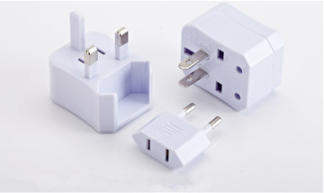 Full Custom Packaging Gift Sets World Travel Adapter Converter